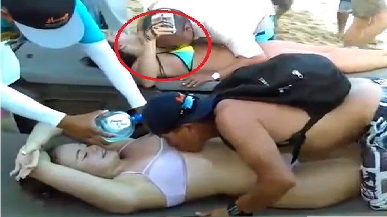 Drunk Teen On Beach - Mexicans kissing and groping drunk gringas on the beach - NightLifePorn